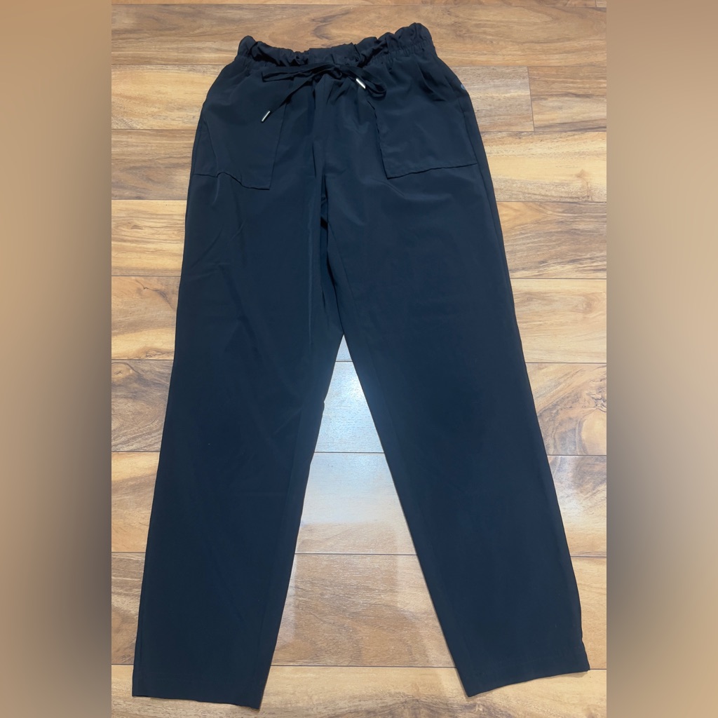 Apana Black Drawstring Waist Ankle Length Active Pants, Size Small